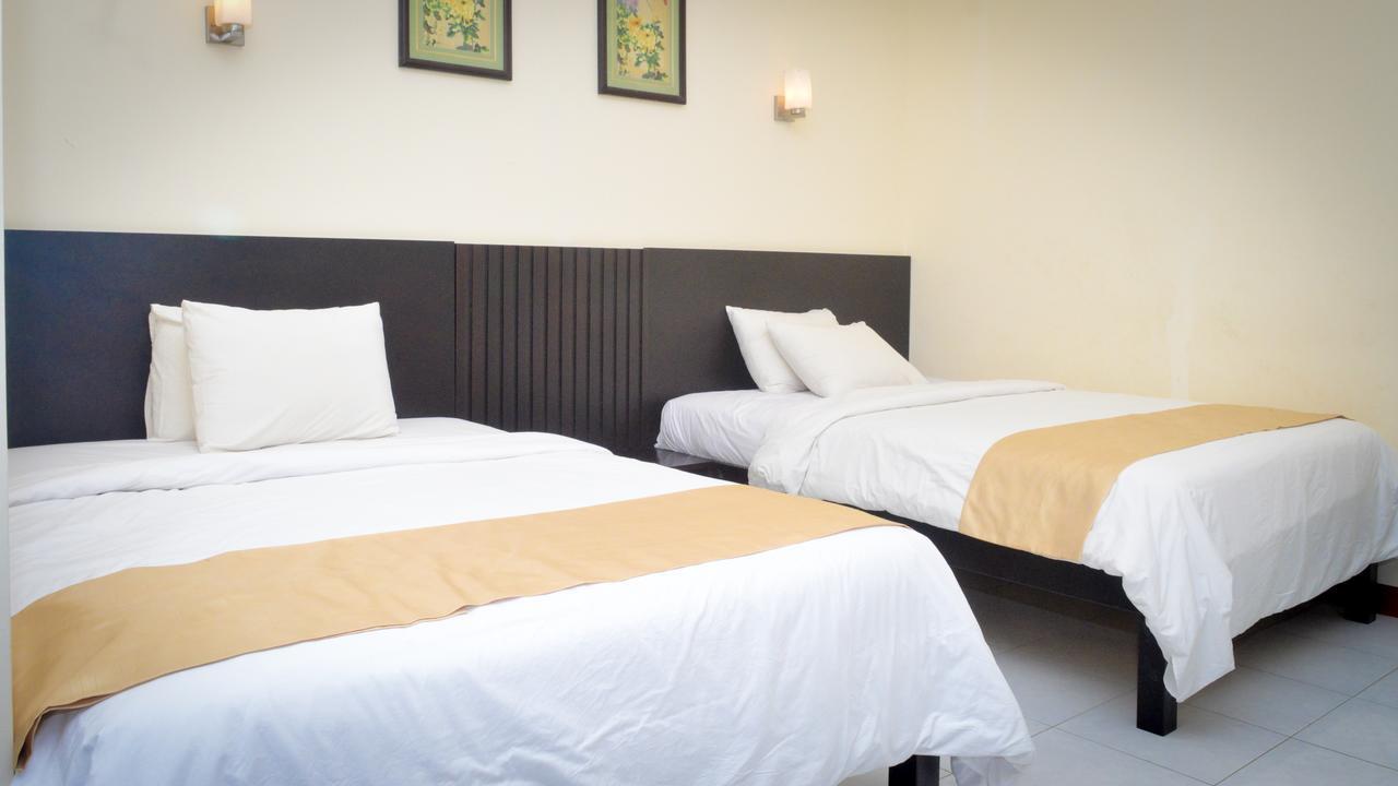 Uni Beach Hotel Pangandaran Eksteriør billede